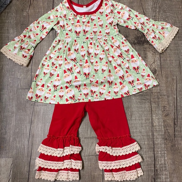 Christmas outfit size 18-24 months - Picture 1 of 1
